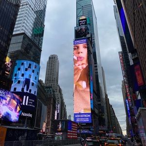 Meet your Posher, Luis